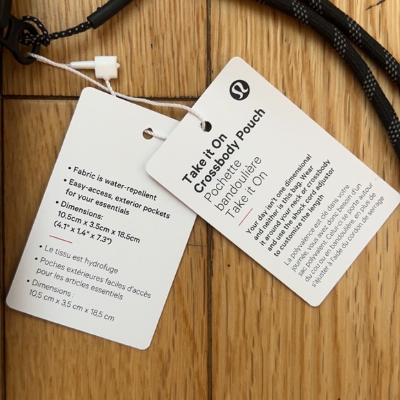 Lululemon cross body pouch - Picture 4 of 5